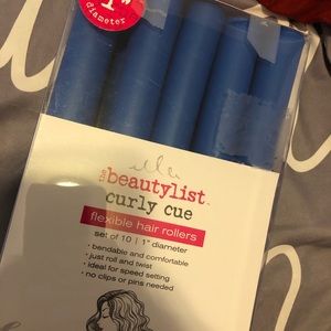 Flexible hair rollers